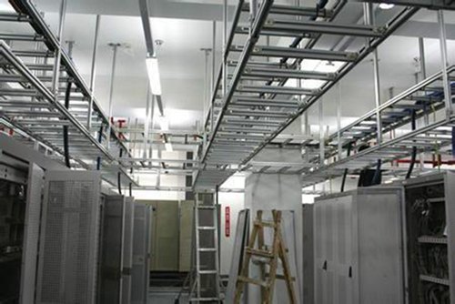 實現大跨距電纜橋架技術的零突破事跡